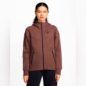 Women's Nike Tech Fleece Full Zip Up